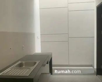 SEWA RUMAH PIK 2 UKURAN 4X15 2 LANTAI ADA AC CLUSTER BAGUS TERMURAH