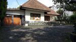 thumbnail-rupawan-rumah-kesan-elegant-ada-di-daerah-cipaganti-bandung-silahkan-cek-0