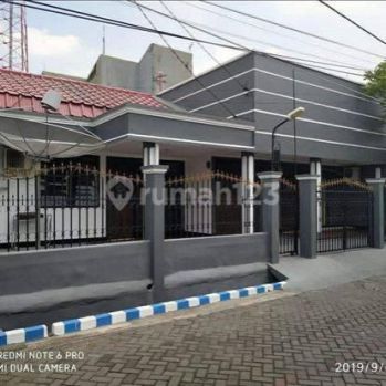 Rumah di Darmo Permai, Surabaya Harga Murah Rik.ya040
