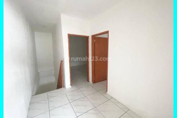 Chandra Rumah Sewa Uk 4x12m Full Renovasi di Jelambar