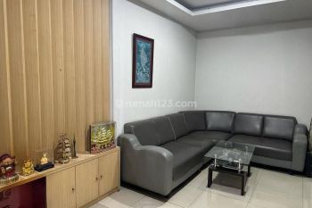 DIJUAL MURAH .. RUMAH GOLF LAKE SDH RENOVASI , FURNISHED , SIAP HUNI