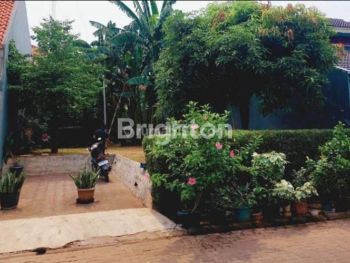 Kavling luas dan nyama loni dalam komplek perumahan,