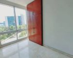 thumbnail-dijual-murah-apartemen-the-empyreal-21br-lantai-rendah-unfurnished-2