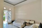 thumbnail-sewa-rumah-sukolilo-dian-regency-2-semi-furnished-hadap-selatan-1