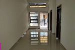 thumbnail-harga-heboh-rumah-gress-cisaranten-dkt-antapani-bandung-90m2-1