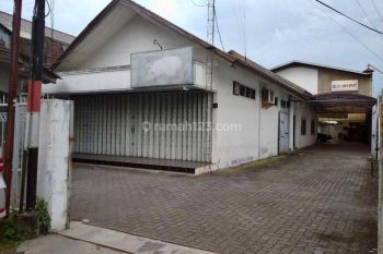 Dijual Gudang tempat Usaha di Kimangunsarkoro