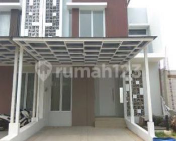 Rumah 2 Lantai Bagus di Jakarta Garden City Cluster Yarra, Jakarta Timur
