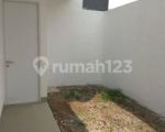 thumbnail-rumah-2-lantai-bagus-di-jakarta-garden-city-cluster-yarra-jakarta-timur-13