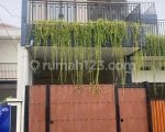 thumbnail-rumah-bagus-2-lantai-semi-furnished-di-kebagusan-jakarta-selatan-1