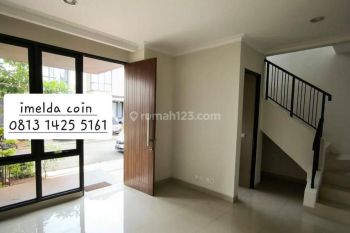 Rumah 2 lantai siap huni dekat sekolah BPK Penabur