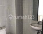 thumbnail-apartemen-casa-de-parco-bagus-unfurnished-2