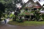 thumbnail-rumah-2-lantai-asri-nyaman-griya-tugu-asri-rtm-kelapa-dua-cimanggis-0