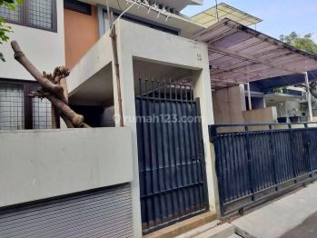 Rumah msh siàp huni 2 lnt lebar 9m Aman tidak bnjr