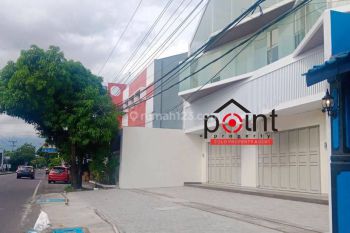 Ruko Baru Bagus dan strategis di Tengah Kota Solo