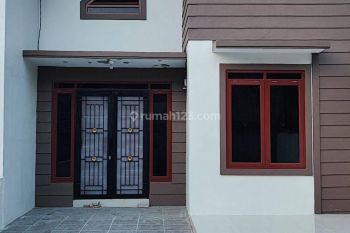 Rumah cantik Murah tiga kamar daerah setiabudi dekat kampus usu