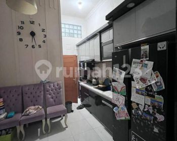 Dijual Cepat Rumah Rapih Terawat Dekat Bintaro Sektor 9