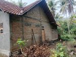 thumbnail-tanah-dijual-bonus-rumah-besar-di-pengasih-2