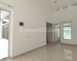 thumbnail-rumah-minimalis-modern-hook-kuldesak-depan-green-area-sentul-city-bogor-4