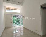 thumbnail-rumah-minimalis-modern-hook-kuldesak-depan-green-area-sentul-city-bogor-6