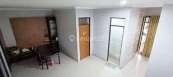 Rumah Modern Strategis Dalam Cluster Antapani