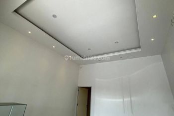 Di Jual Ruko 3lt di bawah harga pasaran, Fluorite, Gading Serpong