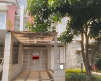Disewakan Rumah 2 Lantai di Cluster Palm Summarecon Bekasi