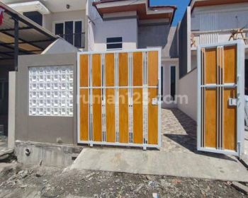 Rumah Dekat IPH School Stikom Perum Bumi Wonorejo Asri Rungkut