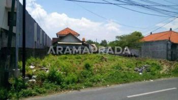 Jual Tanah Premium Strategis Hadap Barat 5 Are Sebelah Uppala Villa Seminyak