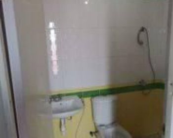 Rumah 2 Lantai Cantik Mewah dalam Komplek Perumahan Lyzia Garden daerah Gaperta