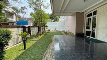 kan Rumah Mewah Di Simprug Golf Jakarta Selatan