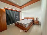 thumbnail-dijual-rumah-baru-furnished-di-kawasan-villa-area-munggu-badung-13