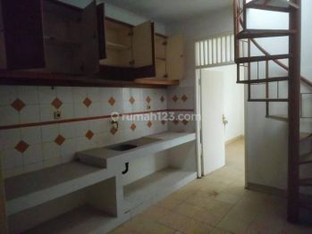 rumah besar, lippo karawaci Tangerang,