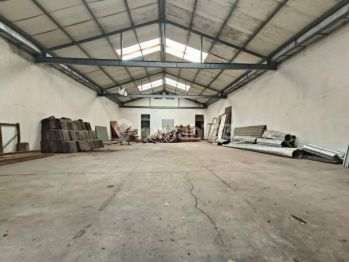 Dijual Rumah Komersil Dan Gudang Siap Pakai Sayap Peta Sukamulya