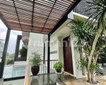 thumbnail-suasana-resort-villa-asri-nyaman-interior-mewah-lengkap-09-2