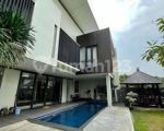 thumbnail-suasana-resort-villa-asri-nyaman-interior-mewah-lengkap-09-0