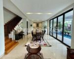 thumbnail-suasana-resort-villa-asri-nyaman-interior-mewah-lengkap-09-5