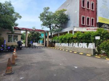 WTS / Dijual Rumah di Cluster Bougainvillea Loka, Graha Raya