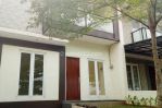 thumbnail-rumah-2-lantai-di-cikeas-residence-tidak-di-lalui-sutet-0