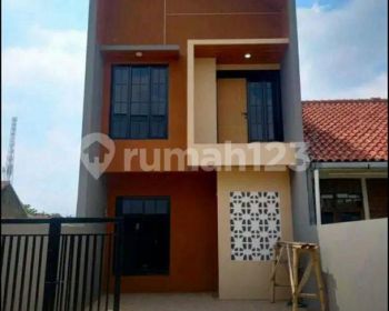 Rumah Baru 2 Lantai Lokasi Strategis Arcamanik Bandung