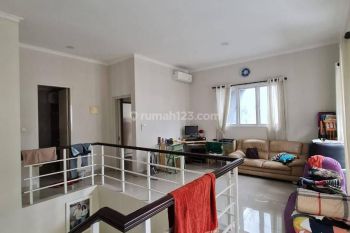 J Disewakan Semi Furnish Cluster San Lorenzo Gading Serpong