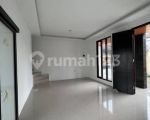 thumbnail-rumah-2-lantai-siap-huni-di-cikutra-bandung-8