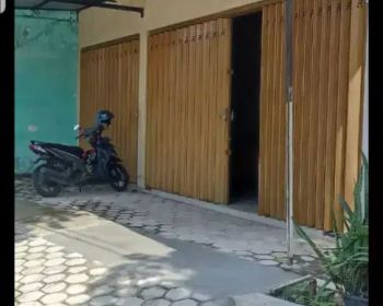 Disewakan Rumah dan Toko