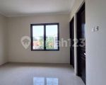 thumbnail-rumah-2-lantai-model-skandinavian-di-pusat-kota-tangerang-selatan-11