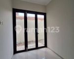 thumbnail-rumah-2-lantai-model-skandinavian-di-pusat-kota-tangerang-selatan-8