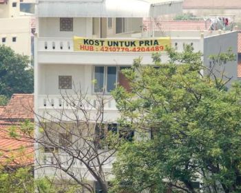 Kost utk PUTRA dengan fasilitas lengkap di Jl Pramuka - Jakarta Pusat