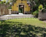 thumbnail-jual-cepat-villa-di-bali-dekat-pantai-pandawamelasti-nusa-dua-bali-selatan-5