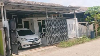 Di kontrakan rumah bulanan