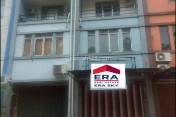 Dijual Cepat Ruko Lokasi Strategis di Jalan Raden Inten Jakarta Timur