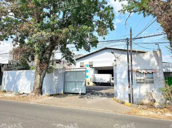 GUDANG MURAH LUAS 1111 DEKAT EXIT TOL DAN BANDARA PAKIS KAWASAN BISNIS