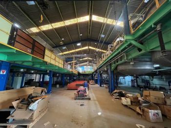 Dijual Cepat Ex Pabrik Hitung Tanah Saja, Bonus Bangunan Pabrik